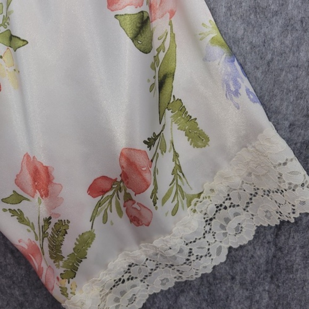 Apt. 9 Floral Robe Womens L Pink‎ Satin Kimono Lace Trim Lightweight Belt Read - Picture 4 of 10